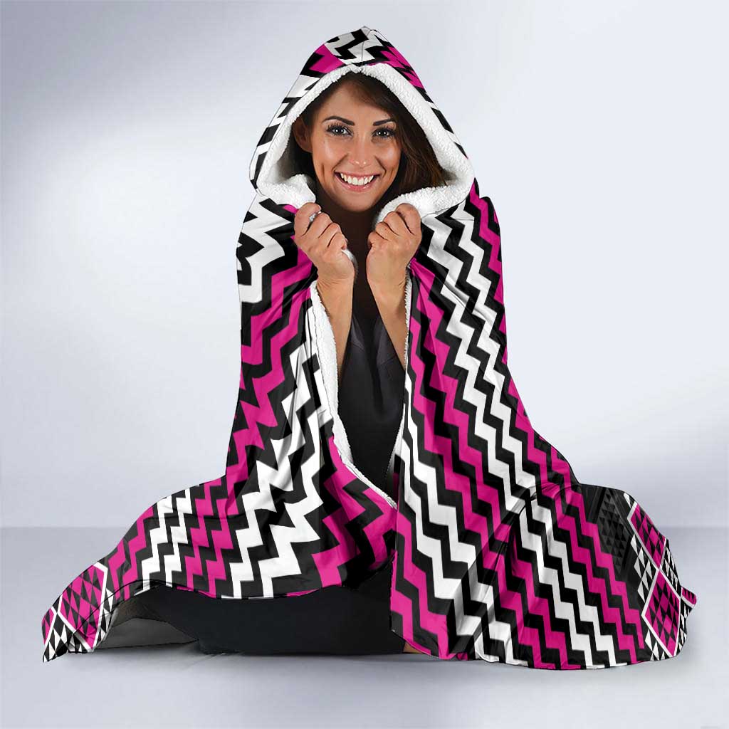 Personalised Aotearoa Niho Taniwha Motif Hooded Blanket Pink Style