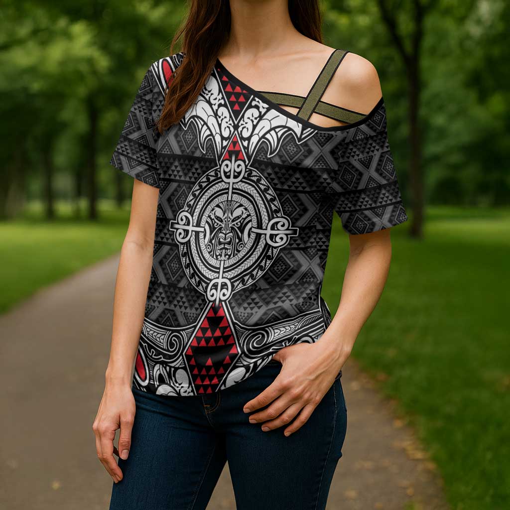 Black Aotearoa Taniko Motif Cross Shoulder Shirt Vintage Maori New Zealand Tribal Art Pattern - Polynesian Pride