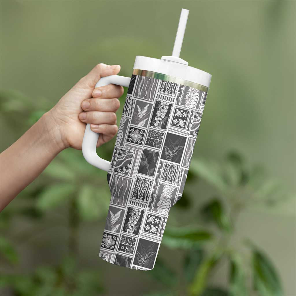 Vintage Aloha Block Quilt Tumbler With Handle Black Inspired Lei Motifs - Polynesian Pride