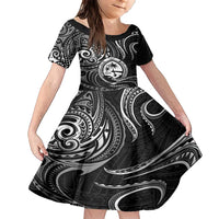 Polynesian Guam Coat of Arms Family Matching Short Sleeve Bodycon Dress and Hawaiian Shirt Polynesian Tribal Tattoo Black Version LT9 Daughter's Dress Black - Polynesian Pride