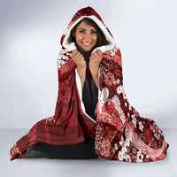 Hawaii Puakenikeni and Maile Lei Hooded Blanket Red Japanese Wave Style - Polynesian Pride