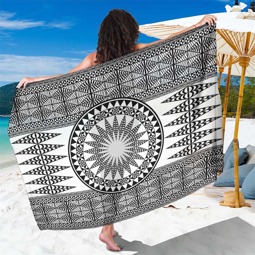 All White Tonga Malo e lelei Sarong Vintage Ngatu Tribal Pattern LT9 One Size 44 x 66 inches White - Polynesian Pride