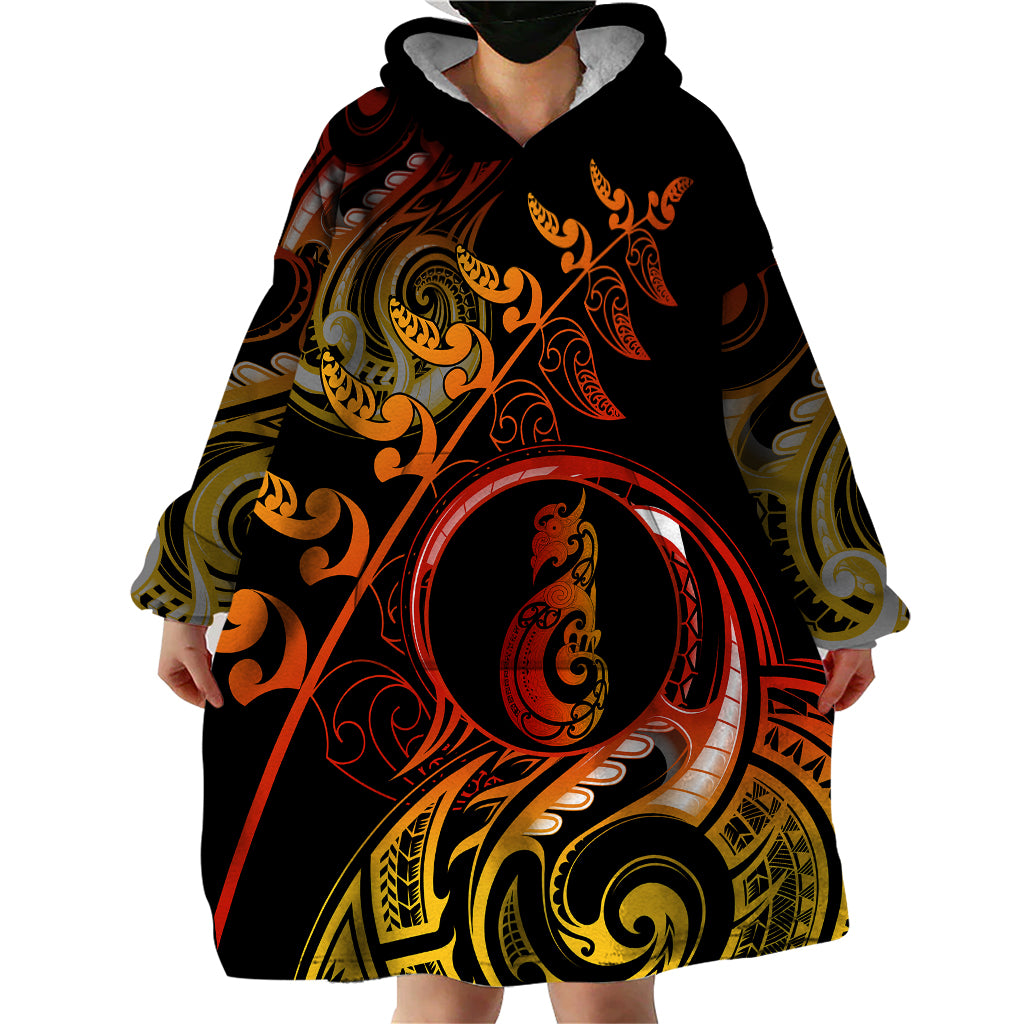 New Zealand Wearable Blanket Hoodie Aotearoa Manaia Maori Fern Tattoo Arty LT9 - Polynesian Pride