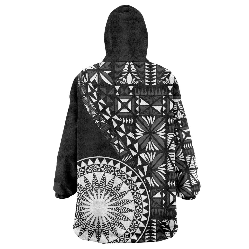 Black Tongan Ngatu Fonulei Pattern Wearable Blanket Hoodie LT9 - Polynesian Pride