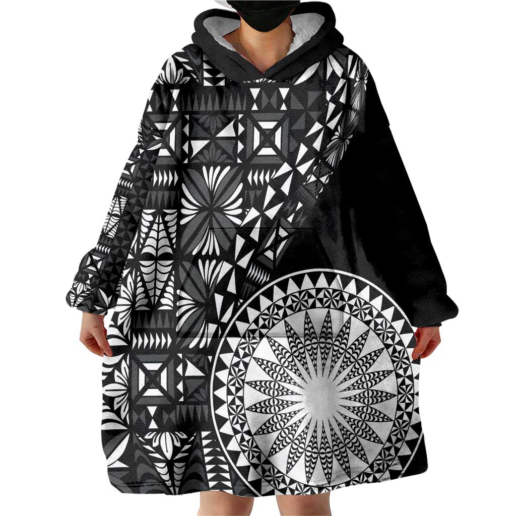 Black Tongan Ngatu Fonulei Pattern Wearable Blanket Hoodie LT9 - Polynesian Pride