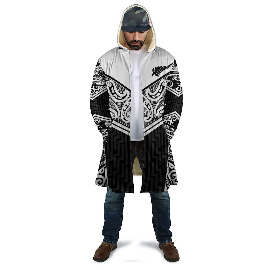 New Zealand Black Fern Custom Cloak Maori Tukutuku Black-white Motif - Polynesian Pride