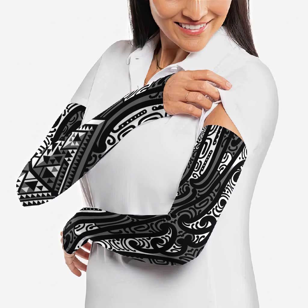 New Zealand Maori Taniko Arm Sleeves Black Kowhaiwhai Puhoro - Polynesian Pride