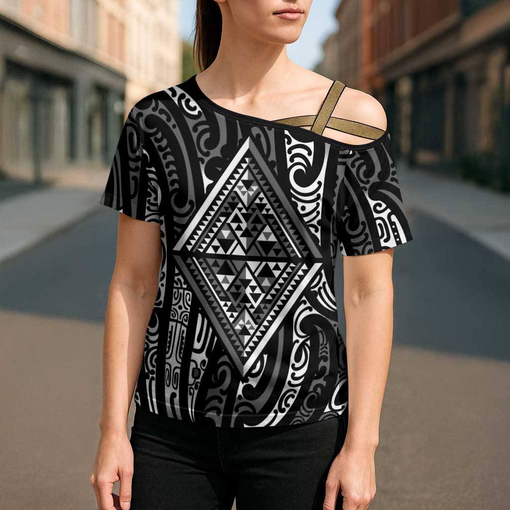 New Zealand Maori Taniko Cross Shoulder Shirt Black Kowhaiwhai Puhoro LT9 - Polynesian Pride