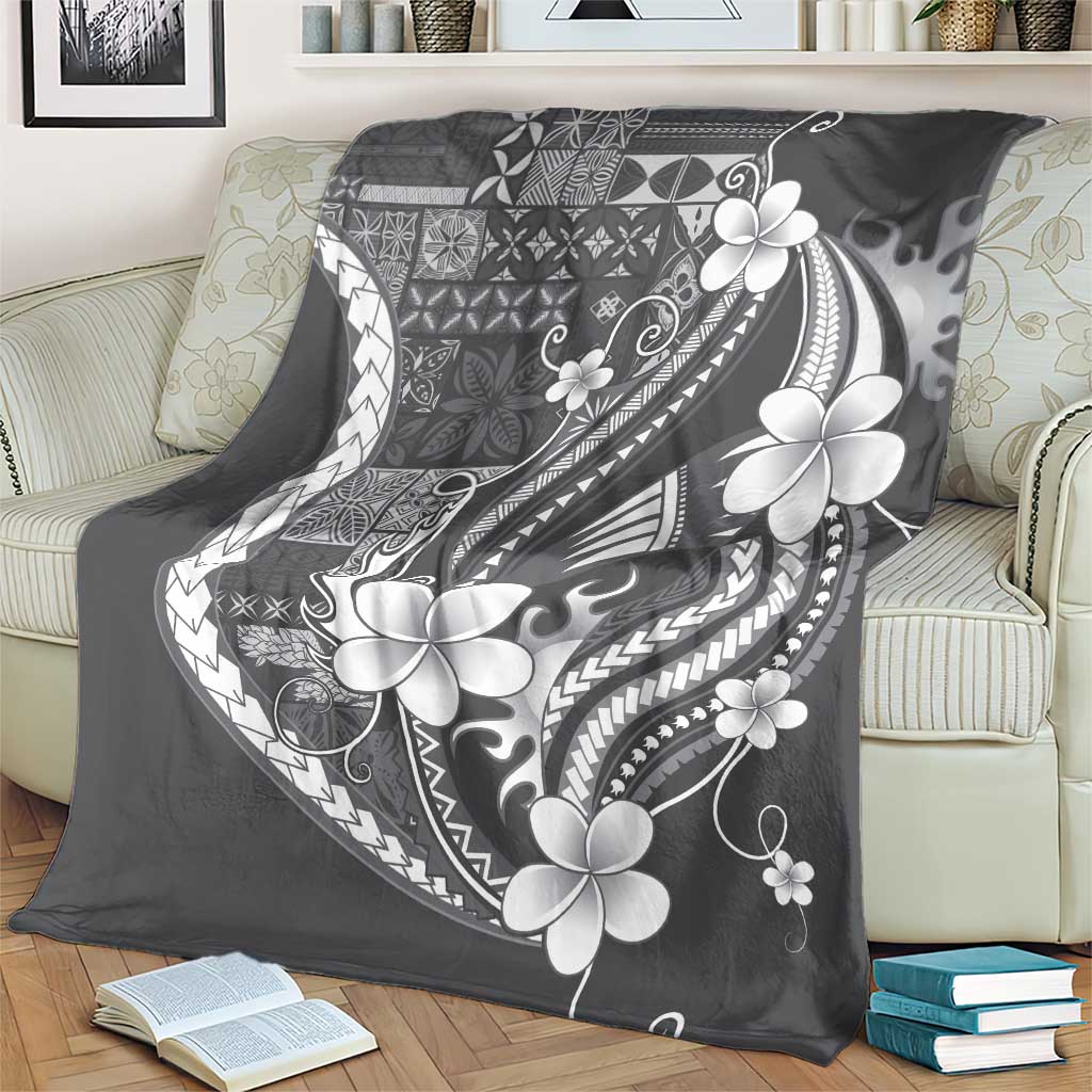 Samoa Siapo Tribal Pattern Blanket Light Gray Polynesian Plumeria Tapa Motif