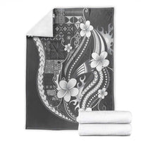 Samoa Siapo Tribal Pattern Blanket Light Gray Polynesian Plumeria Tapa Motif