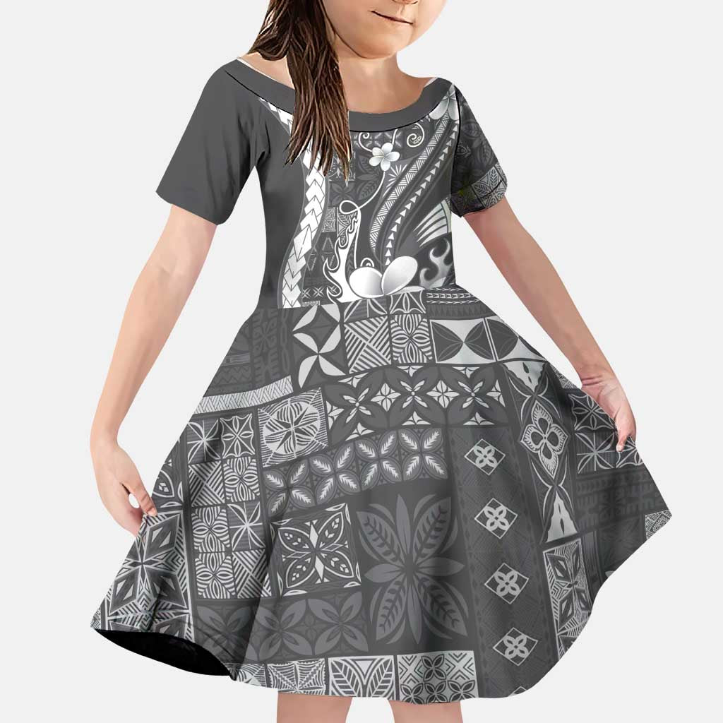 Samoa Siapo Tribal Pattern Family Matching Off The Shoulder Long Sleeve Dress and Hawaiian Shirt Light Gray Polynesian Plumeria Tapa Motif LT9 Daughter's Dress Gray - Polynesian Pride