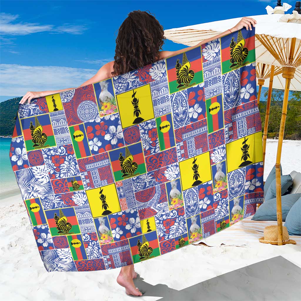 New Caledonia Joyeux Noel Sarong Pacific Patchwork Xmas Vibes LT9 One Size 44 x 66 inches Blue - Polynesian Pride