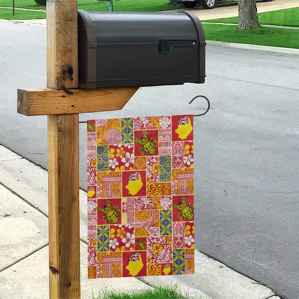 Niue Monuina e Kilisimasi Garden Flag Pacific Patchwork Xmas Vibes - Polynesian Pride