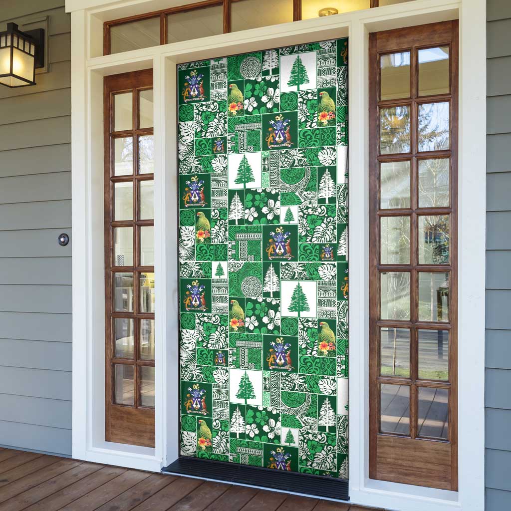 Norfolk Island Meri Krismas Door Cover Pacific Patchwork Xmas Vibes - Polynesian Pride