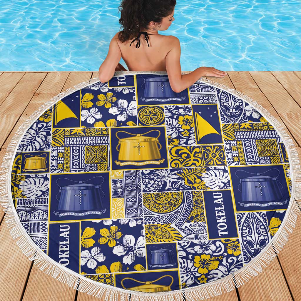 Tokelau Manuia te Kilihimahi Beach Blanket Pacific Patchwork Xmas Vibes - Polynesian Pride