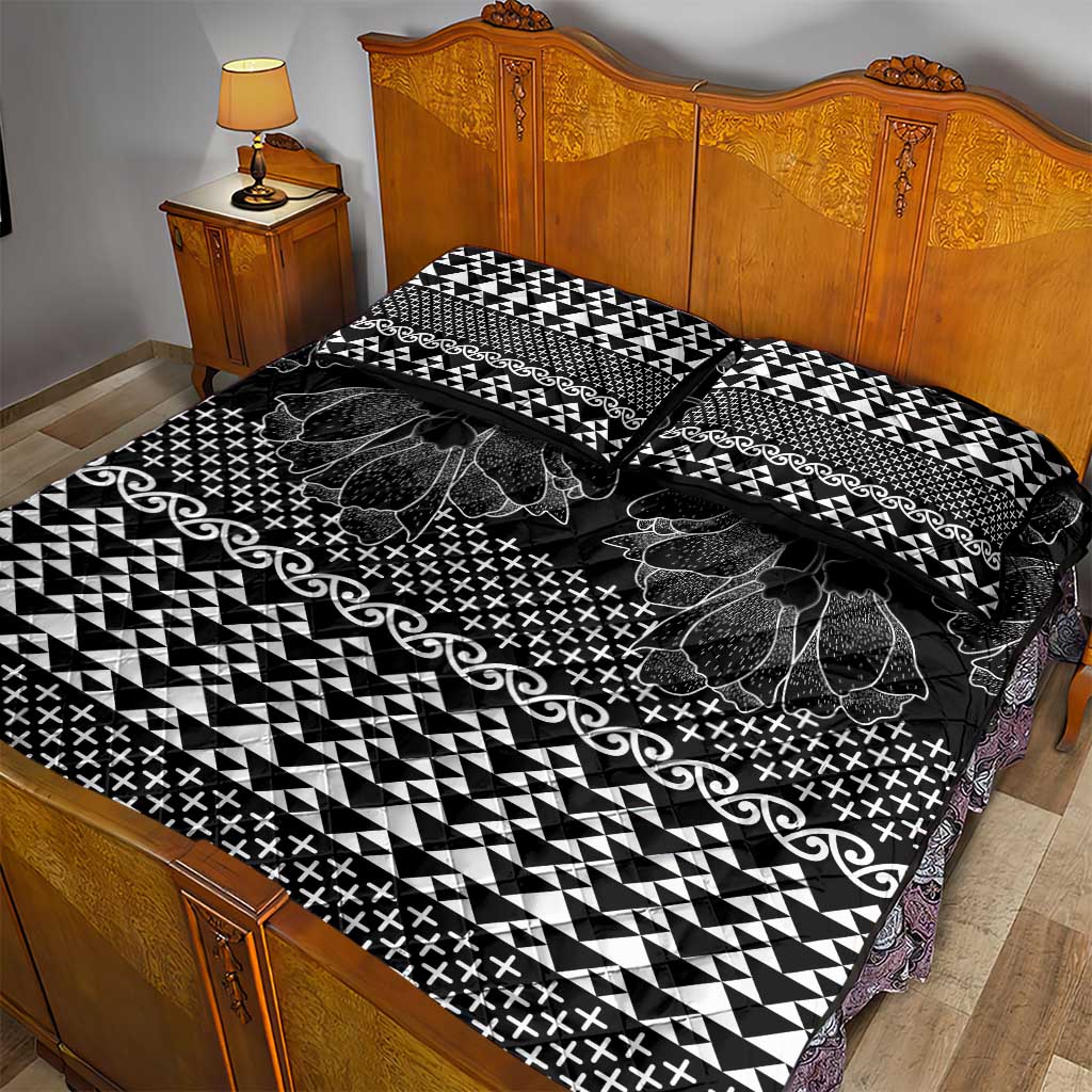 Black Taniko Kowhaiwhai Tukutuku Motif Quilt Bed Set