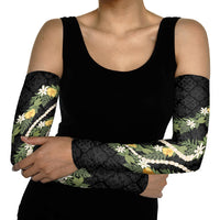 Puakenikeni Anthurium Pikake Lei Arm Sleeves Hawaiian Quilt Pattern