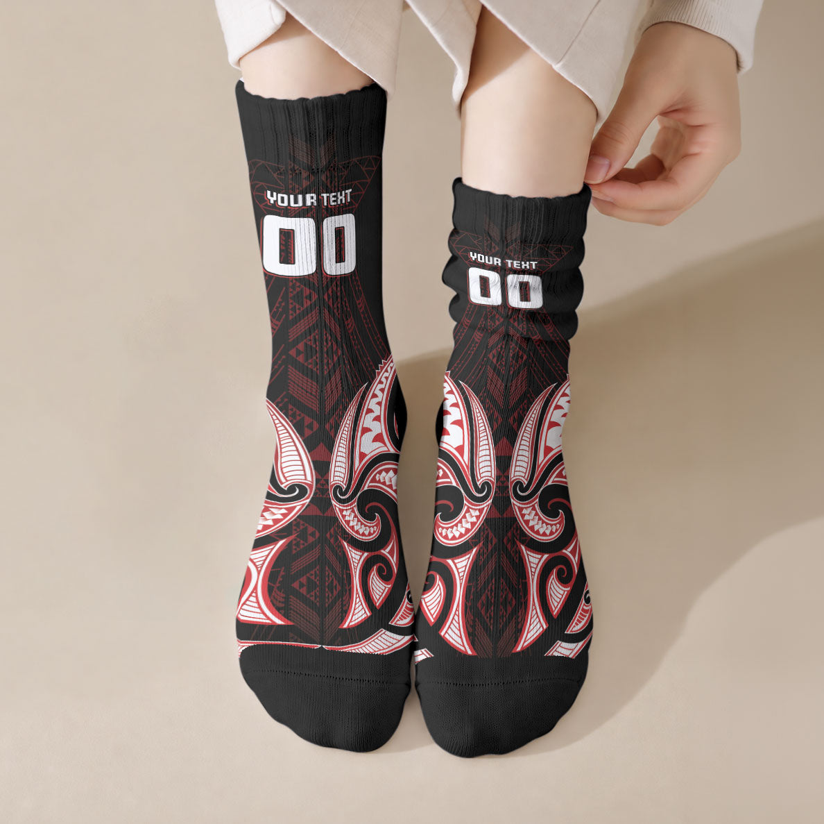 Maori Rugby Custom Ngaru Mangopare Crew Socks Black Red Whetu Niho Taniwha Motif LT9 Crew Socks Red - Polynesian Pride