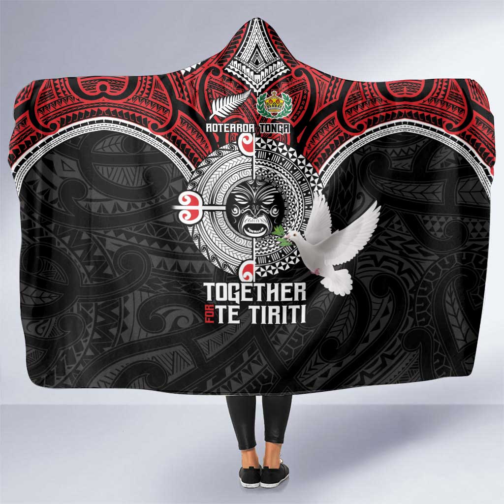 Aotearoa and Tonga Mo Te Tiriti Hooded Blanket New Zealand Honour The Treaty Ake!Ake!Ake!