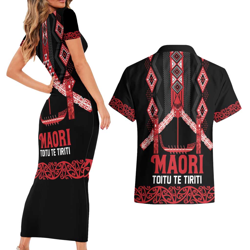 Toitu Te Tiriti Waitangi Couples Matching Short Sleeve Bodycon Dress and Hawaiian Shirt Black Wharenui House - Polynesian Pride