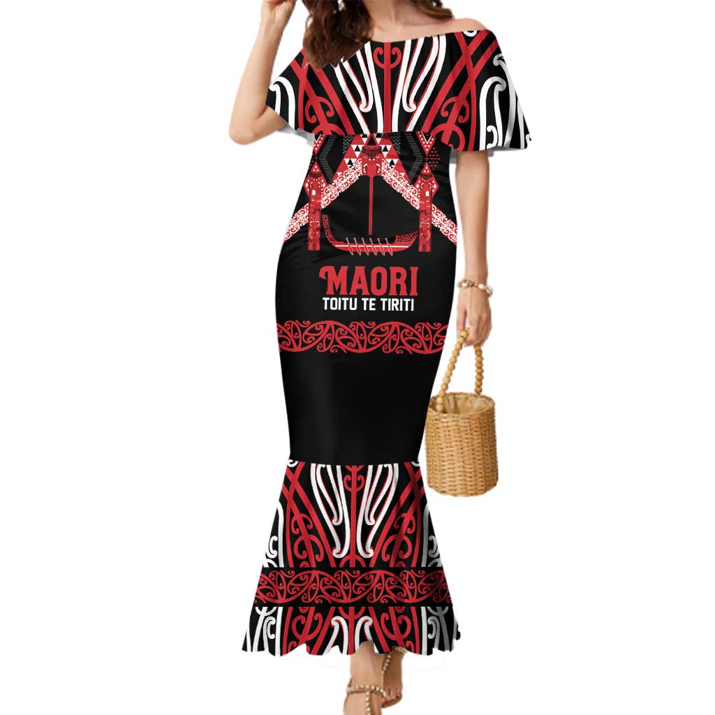 Toitu Te Tiriti Waitangi Family Matching Mermaid Dress and Hawaiian Shirt Black Wharenui House LT9 Mom's Dress Black - Polynesian Pride