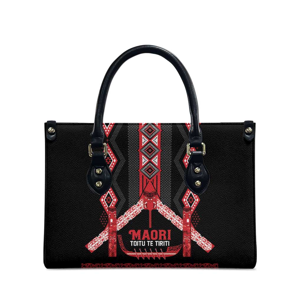 Toitu Te Tiriti Waitangi Leather Bag Black Wharenui House - Polynesian Pride