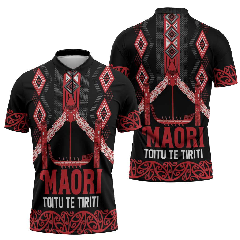 Toitu Te Tiriti Waitangi Zipper Polo Shirt Black Wharenui House LT9 - Polynesian Pride