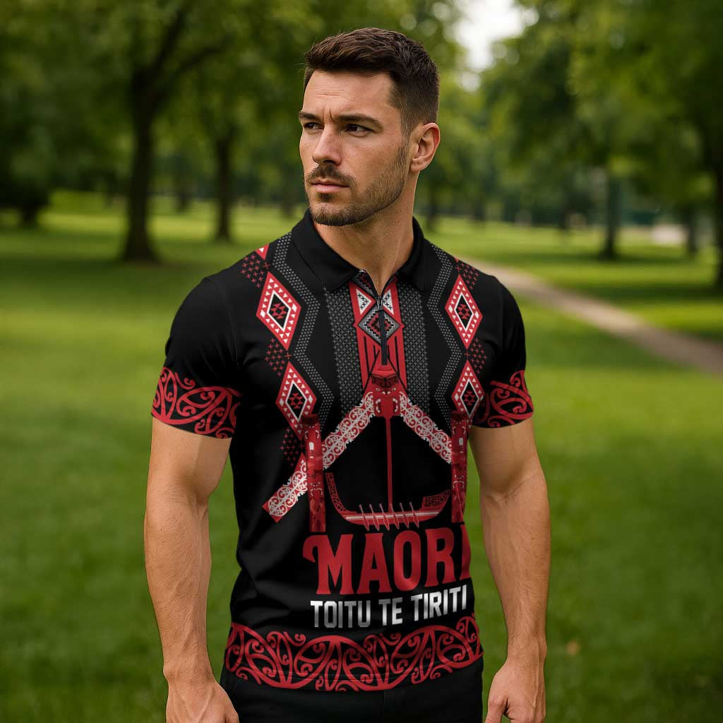 Toitu Te Tiriti Waitangi Zipper Polo Shirt Black Wharenui House LT9 - Polynesian Pride