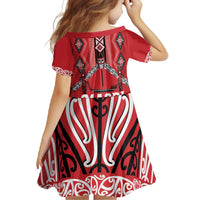 Toitu Te Tiriti Waitangi Family Matching Off Shoulder Maxi Dress and Hawaiian Shirt Red Wharenui House LT9 - Polynesian Pride