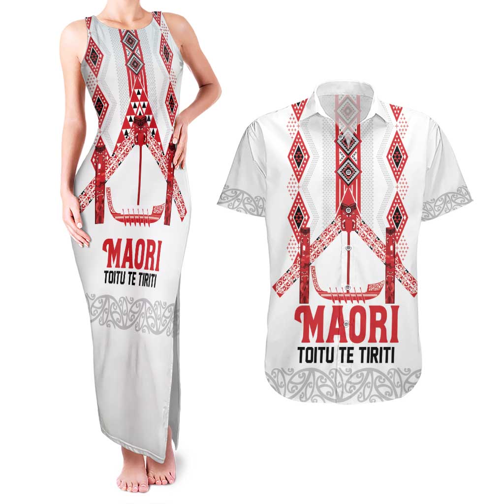 Toitu Te Tiriti Waitangi Couples Matching Tank Maxi Dress and Hawaiian Shirt White Wharenui House - Polynesian Pride