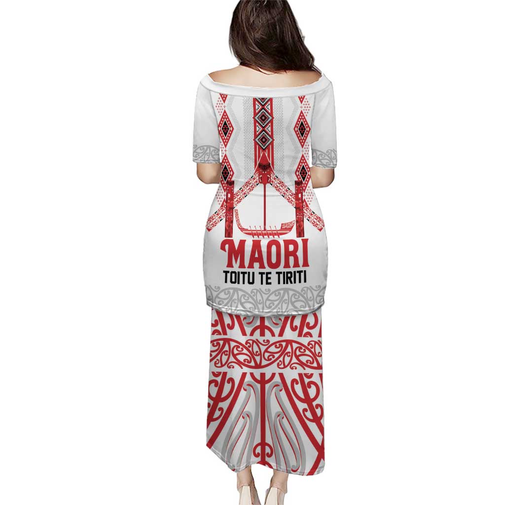 Toitu Te Tiriti Waitangi Puletasi White Wharenui House LT9 - Polynesian Pride