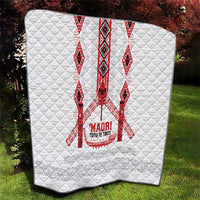 Toitu Te Tiriti Waitangi Quilt White Wharenui House LT9 - Polynesian Pride