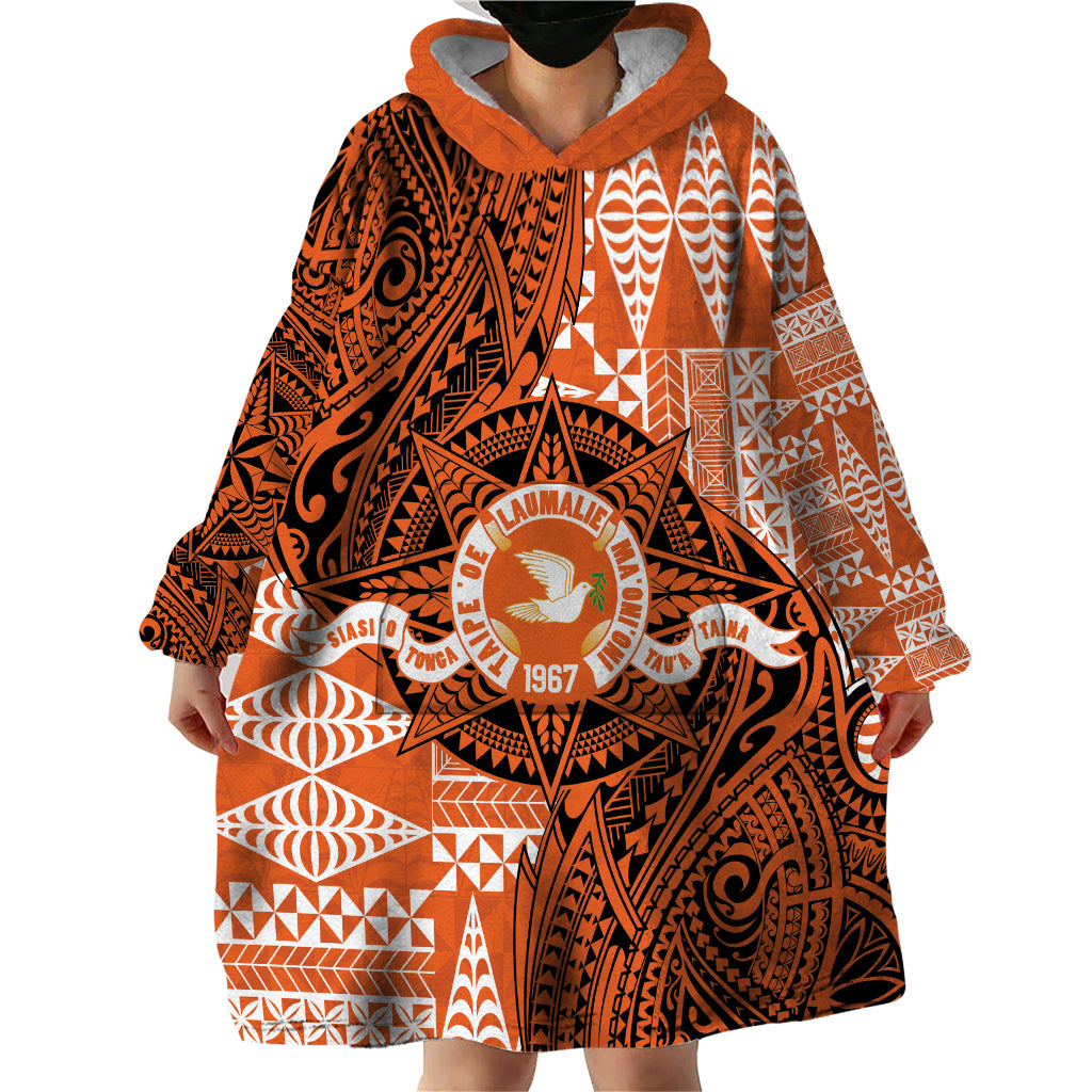 Personalised Tonga Tailulu College Wearable Blanket Hoodie Since 1967 Special Kupesi Pattern Version 2 LT9 - Polynesian Pride
