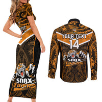 Custom Papua New Guinea Rugby Couples Matching Short Sleeve Bodycon Dress and Long Sleeve Button Shirts Lae Snax Tigers PNG Polynesian Pattern LT14 - Polynesian Pride