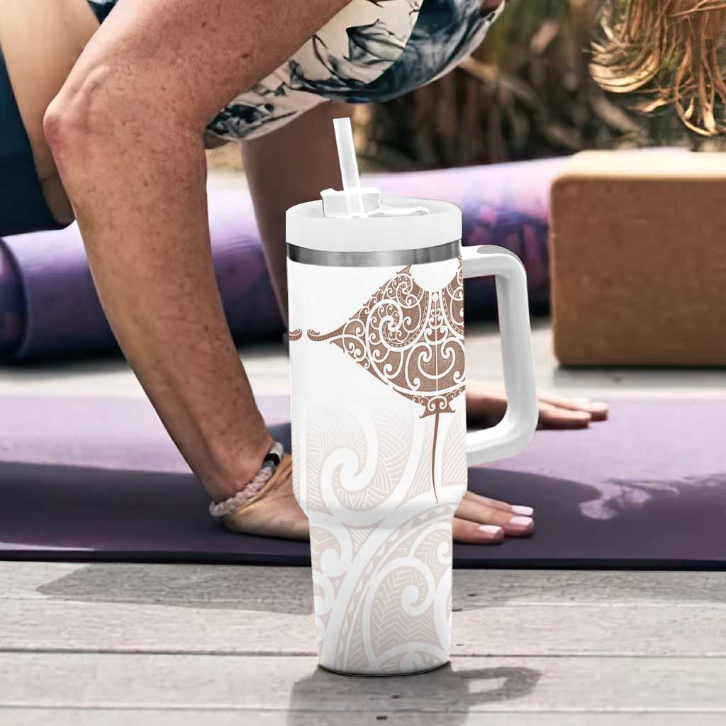 New Zealand Manta Ray Tattoo Tumbler With Handle Aotearoa Maori Haehae Beige - Polynesian Pride