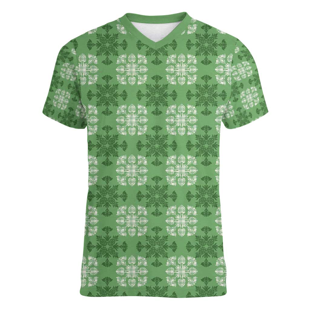 Green Hawaiian Quilt Women V-Neck T-Shirt Hawaii Pineapple Monstera Palaka Motifs - Polynesian Pride