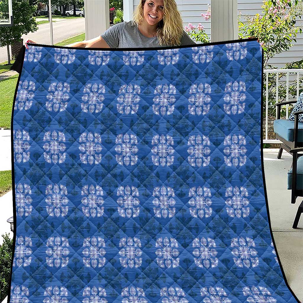 Royal Blue Hawaiian Quilt Quilt Hawaii Pineapple Monstera Palaka Motifs - Polynesian Pride
