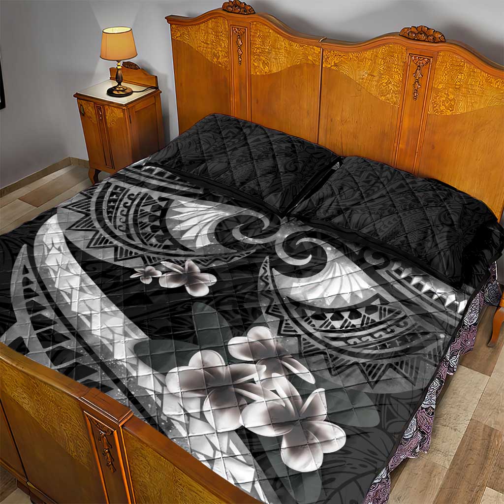 Black Polynesia Quilt Bed Set Tribal Pattern Tropical Frangipani
