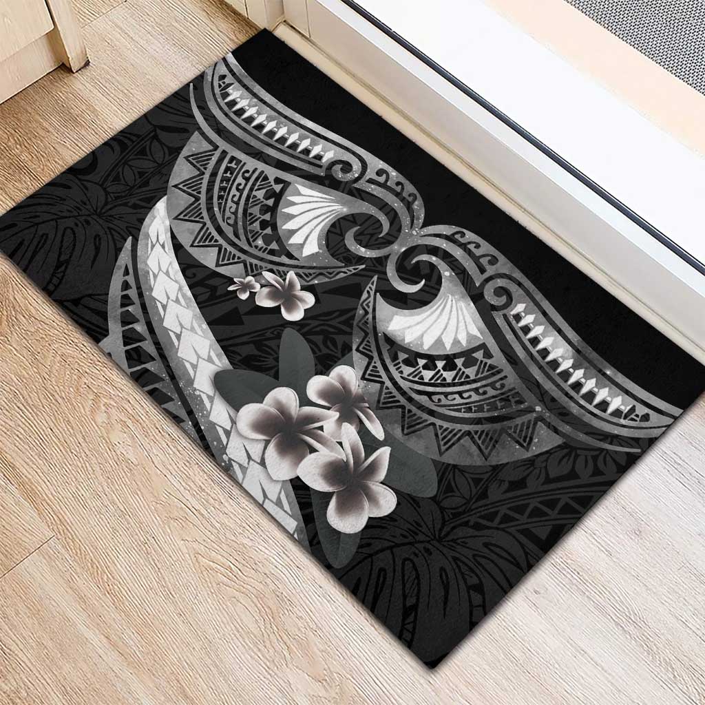 Black Polynesia Rubber Doormat Tribal Pattern Tropical Frangipani