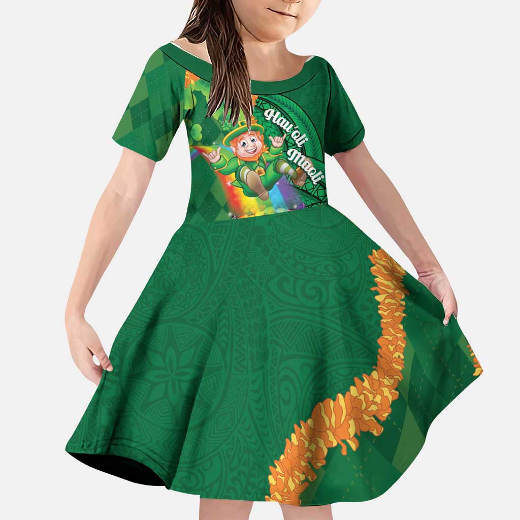 St Patrick's Day Hawaii Family Matching Off Shoulder Maxi Dress and Hawaiian Shirt Hauoli Maoli Funny Shaka Leprechaun LT14 Daughter's Dress Green - Polynesian Pride