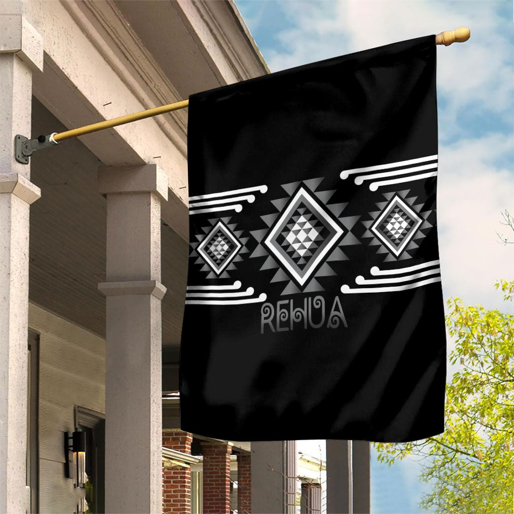 Aotearoa Atua Rehua Garden Flag Maori God Of Healing Taniko Motifs LT14 House Flag Grey - Polynesian Pride