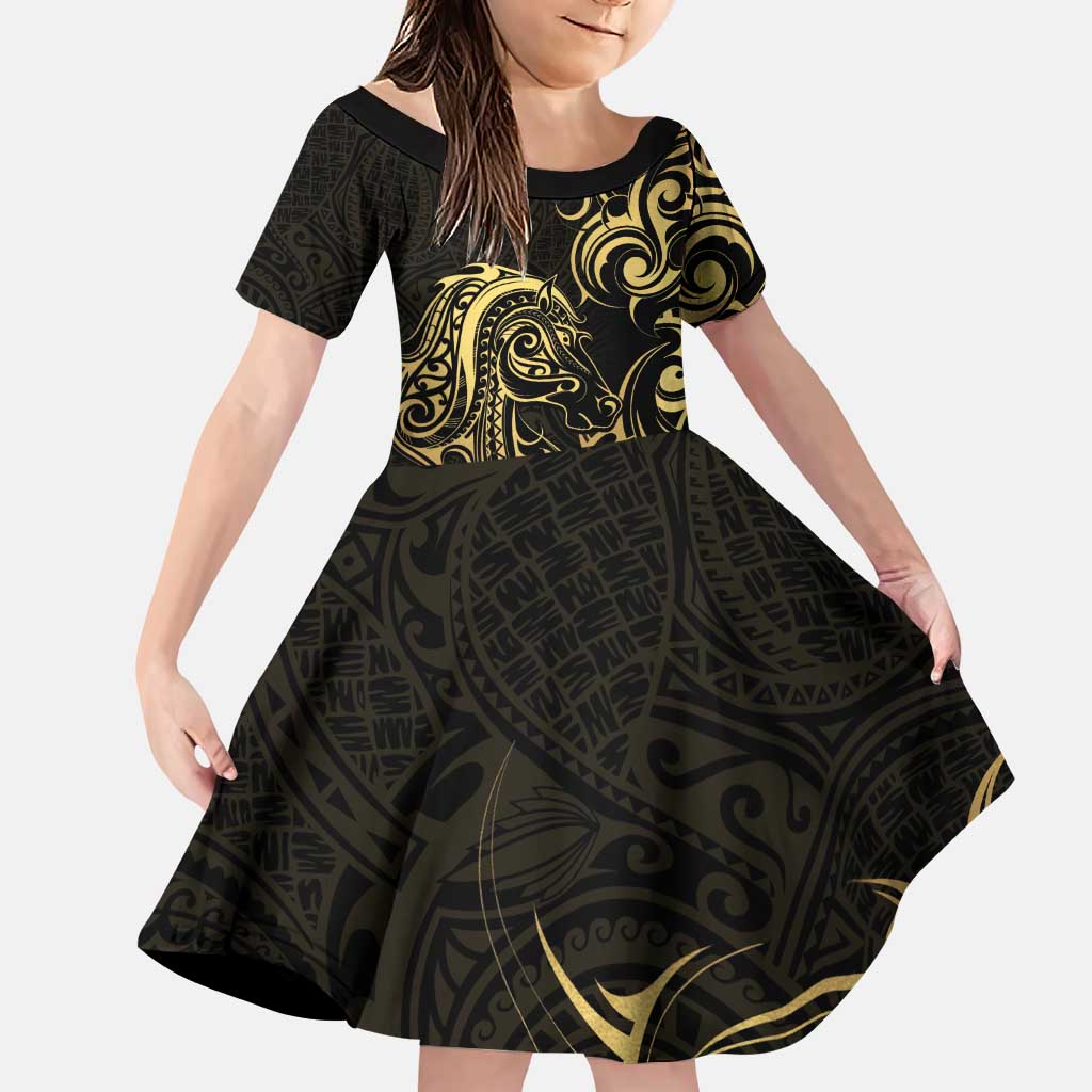 Gold And Black Aotearoa Horse Racing Family Matching Puletasi and Hawaiian Shirt NZ Maori Pattern LT14 Daughter's Dress Black - Polynesian Pride