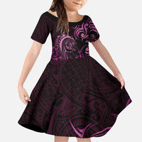 Pink Aotearoa Horse Racing Family Matching Summer Maxi Dress and Hawaiian Shirt NZ Maori Pattern LT14 Daughter's Dress Pink - Polynesian Pride