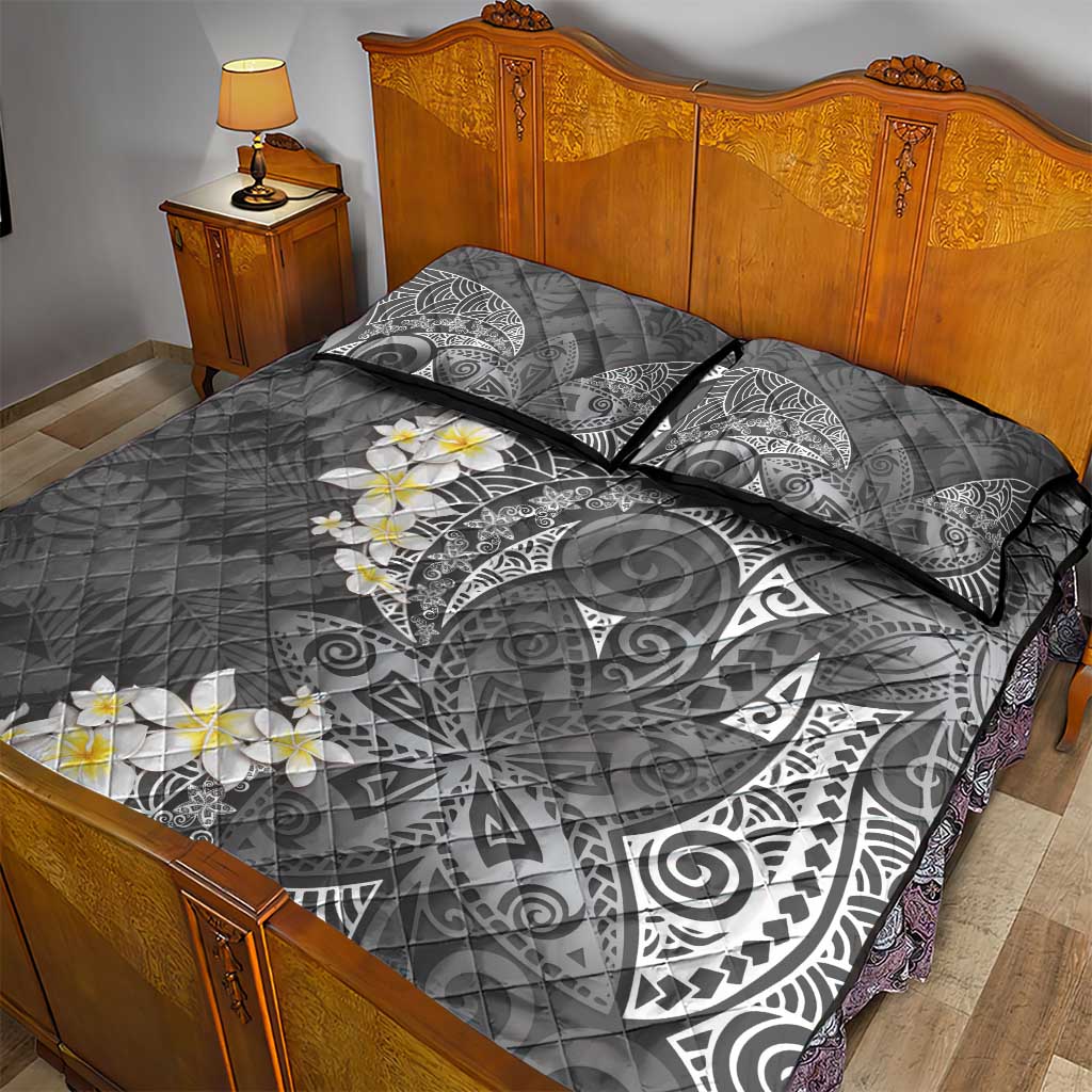 Gray Polynesian Tribal Frangipani Tropical Vibe Quilt Bed Set