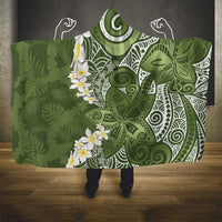 Green Polynesian Tribal Frangipani Tropical Vibe Hooded Blanket