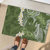 Green Polynesian Tribal Frangipani Tropical Vibe Rubber Doormat