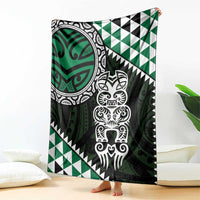 Green Aotearoa Niho Taniwha Blanket Maori Mythology Tooth - Taniko Motifs