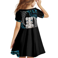 Aotearoa Taniko Paua Shell With Hei Tiki Kid Short Sleeve Dress