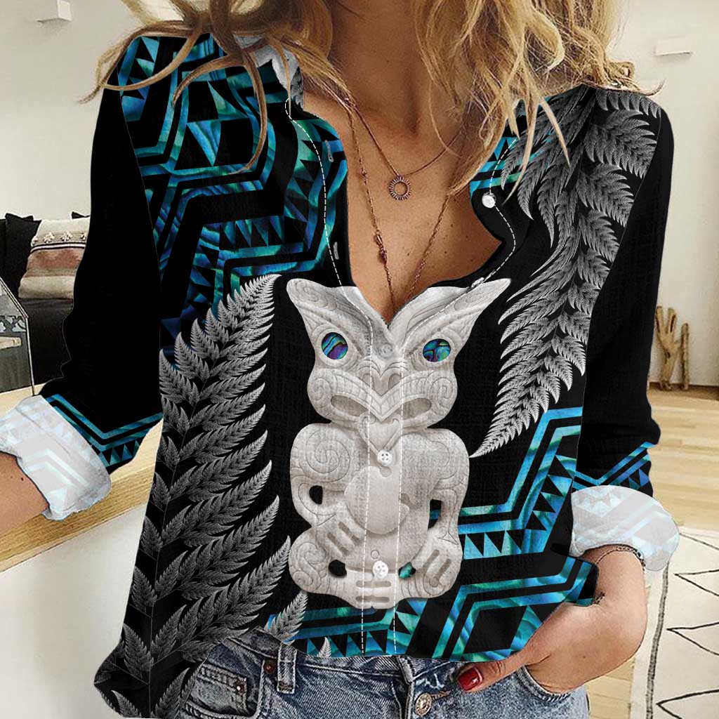 Aotearoa Taniko Paua Shell With Hei Tiki Women Casual Shirt LT14 Female Black - Polynesian Pride