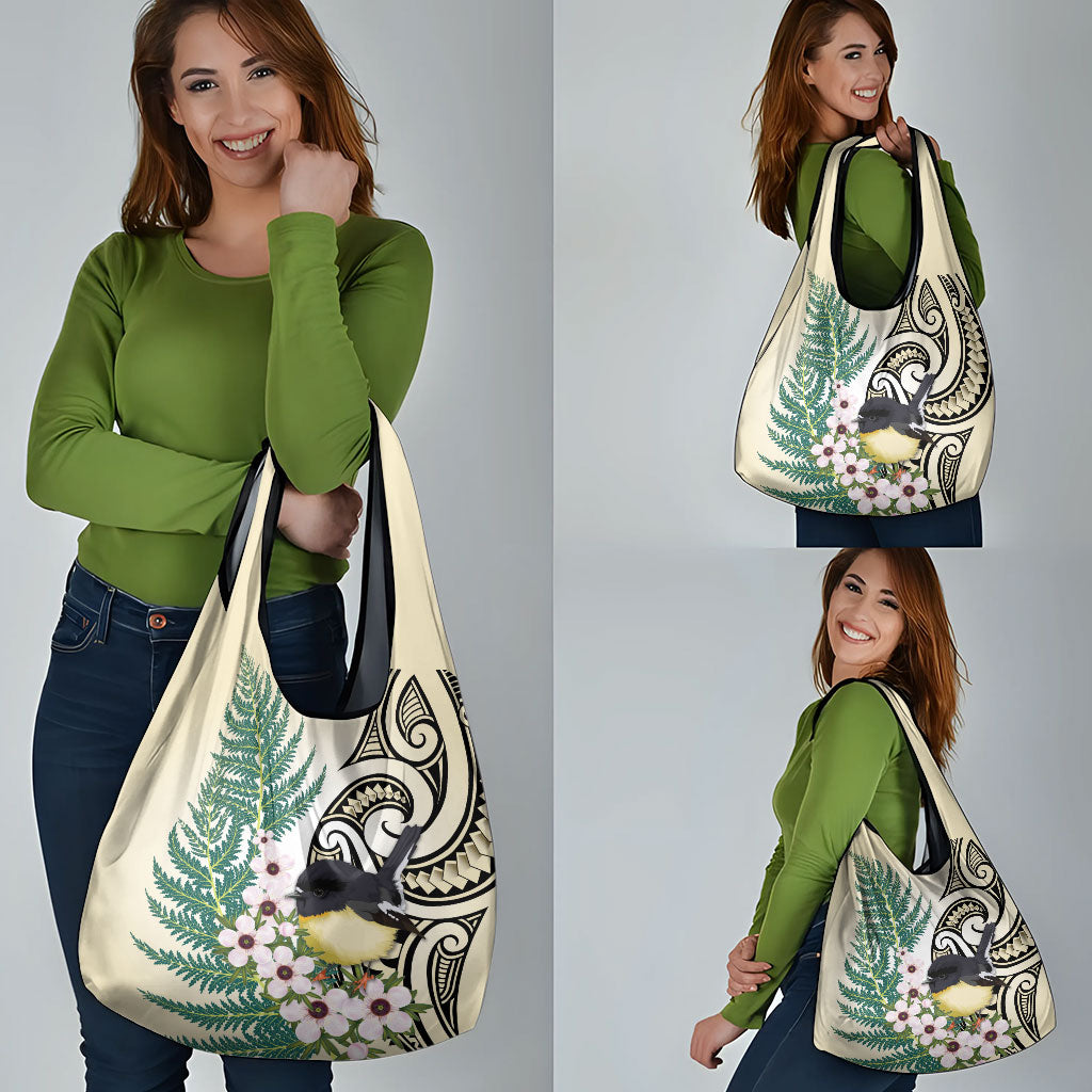 Endemic Tomtit New Zealand Grocery Bag Miromiro Manuka Silver Fern Maori Pattern